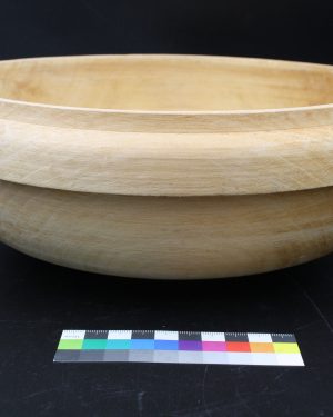 Kragenrandschüssel Kirschholz