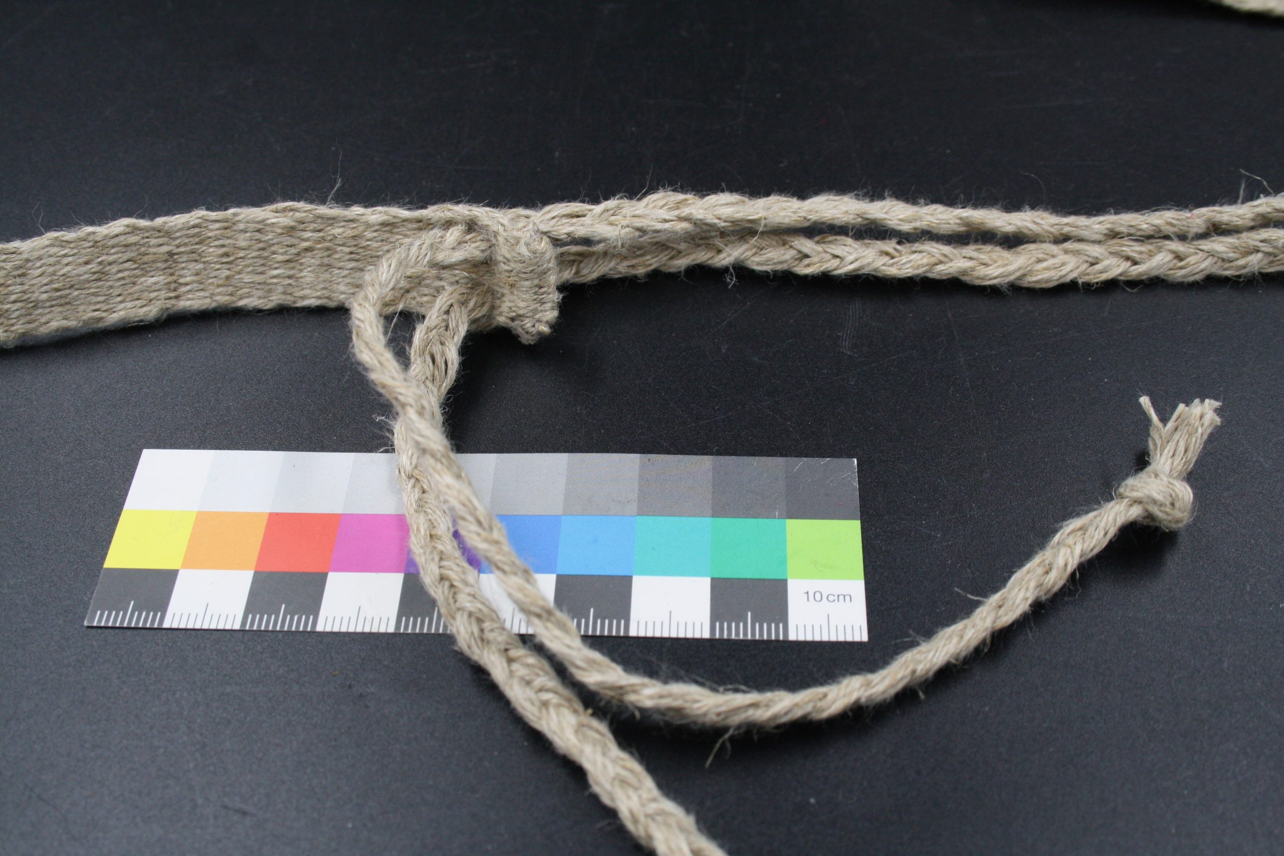 Brouchengürtel aus Leinen – Bild 2